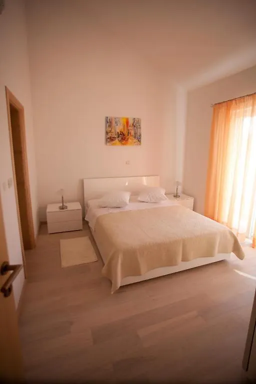 Apartments Svjetlana Trogir 0*,  Kroatië